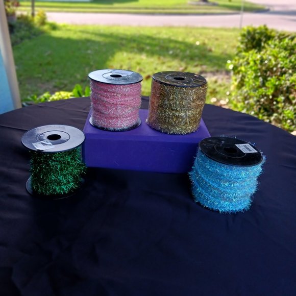4 Rolls of Assorted Colored Wire Tinsel Pink, Green Gold and Aqua - Picture 3 of 8